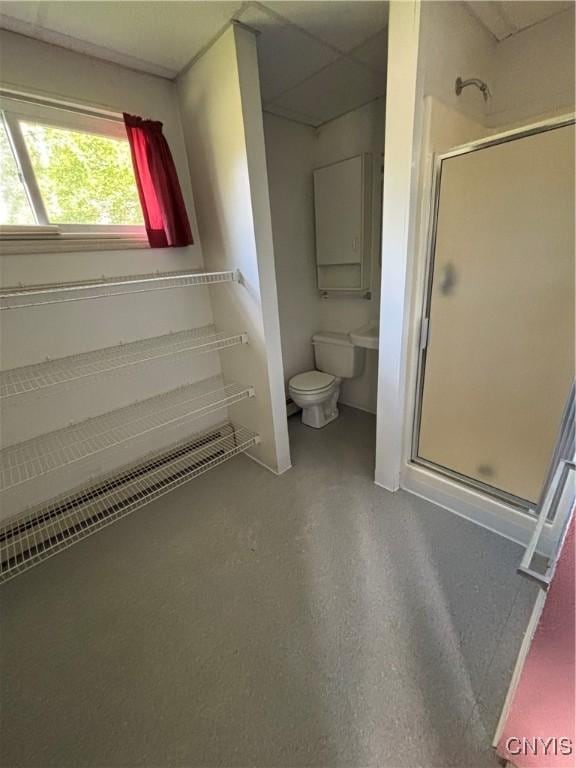 6473 Wembridge Dr, Dewitt, NY 13057 - full bath with a shower stall and toilet