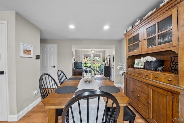 150 E Hawthorne Way, Sullivan, NY 13037 - dining area with light wood-type flooring and recessed lighting
