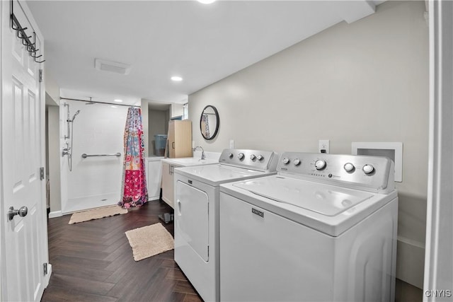 150 E Hawthorne Way, Sullivan, NY 13037 - washroom featuring washer and dryer and baseboards