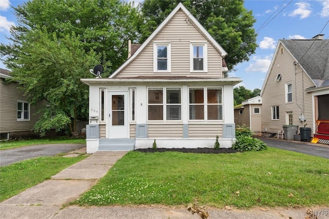 364 S 6th St, Fulton, NY 13069 - view of front of home featuring a front yard