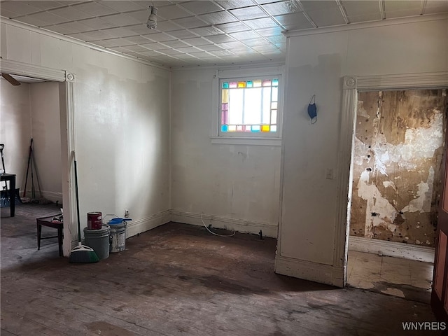 506 Glenwood Ave, Buffalo, NY 14208 - spare room with dark wood-style floors and baseboards