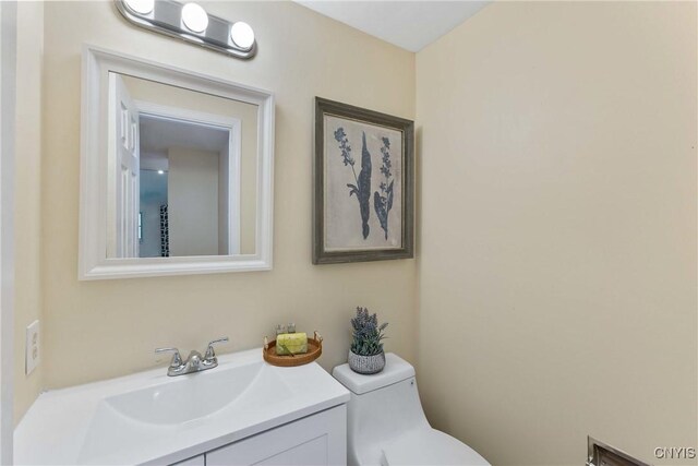 4302 Cinnamon Path, Clay, NY 13090 - bathroom featuring vanity and toilet