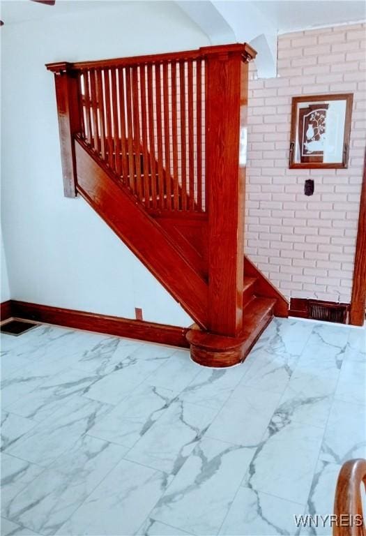 2436 Cleveland Ave, Niagara Falls, NY 14305 - detailed view of baseboards