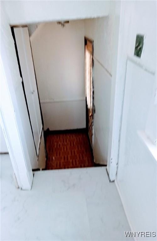 2436 Cleveland Ave, Niagara Falls, NY 14305 - hall featuring marble finish floors