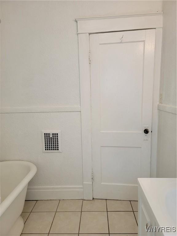 2255 Ontario Ave, Niagara Falls, NY 14305 - bathroom view of a soaking tub and vanity
