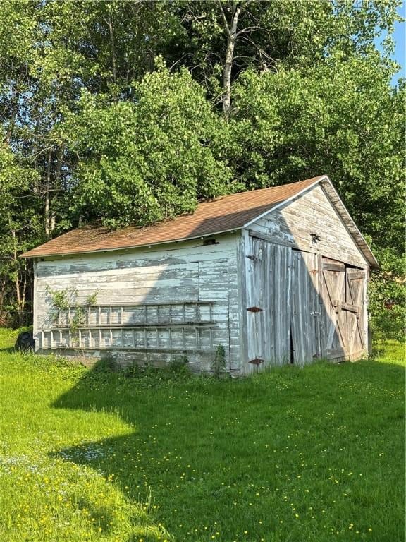 516 Hacker St, Kane Boro, PA 16735 - view of shed
