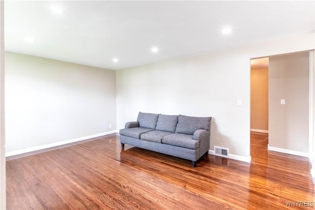 192 Culver Rd, Buffalo, NY 14220 - sitting room featuring wood finished floors and recessed lighting