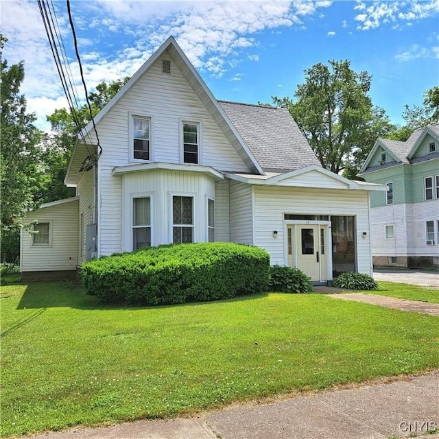 47 Miner Ave, Camden, NY 13316 - view of front facade featuring a front yard