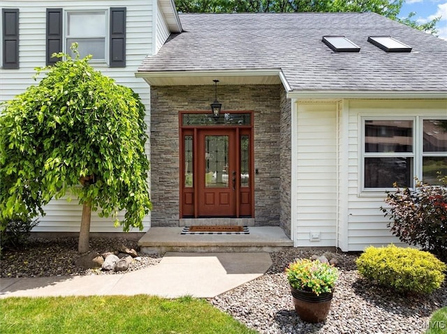 109 Hunt Valley Rd, Oneida-Inside, NY 13421 - doorway to property with roof with shingles and stone siding