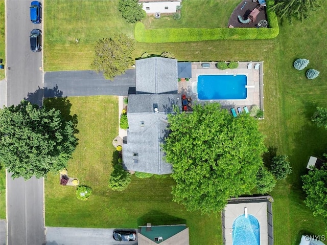 109 Hunt Valley Rd, Oneida-Inside, NY 13421 - aerial view of a pool area