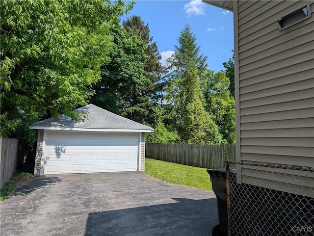 305 S Midler Ave, Syracuse, NY 13206 - view of detached garage