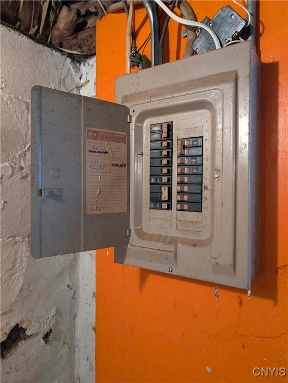 305 S Midler Ave, Syracuse, NY 13206 - view of utility room