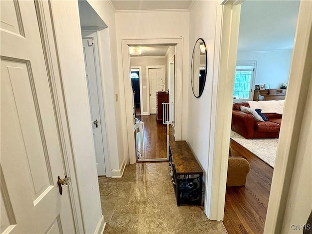 308 Haddonfield Dr, Dewitt, NY 13214 - hallway featuring crown molding and baseboards