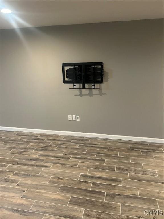 4745 Lynnville, Clay, NY 13041 - detailed view of wood finish floors and baseboards