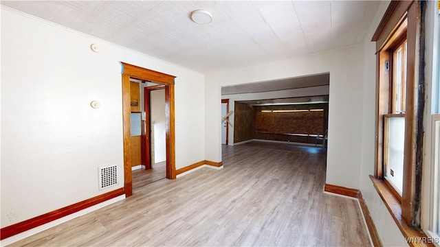133 Freund St, Buffalo, NY 14215 - unfurnished room featuring wood finished floors and a smoke detector