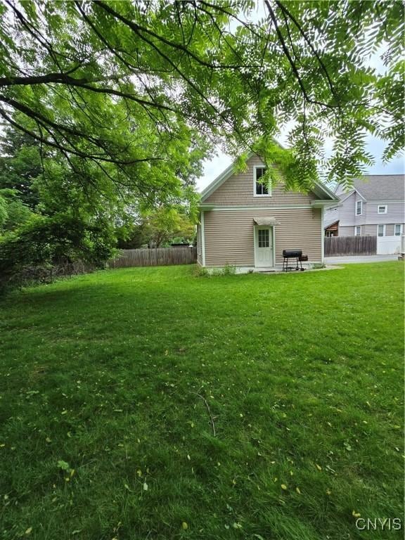 259 Flower Ave W, Watertown-City, NY 13601 - view of yard