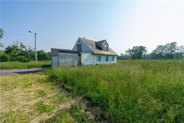 1516 Lake Rd, Webster, NY 14580