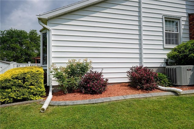 921 Wayneport Rd, Macedon, NY 14502 - view of side of home featuring a central AC unit