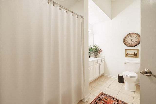 148 Maryview Dr Unit 148, Webster, NY 14580 - bathroom with tile patterned floors, vanity, and a shower with curtain