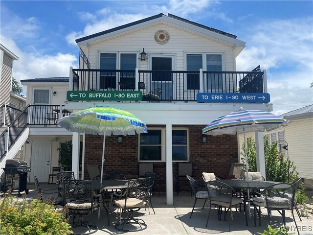 982 S Shore Dr, Hanover, NY 14081 - photo 1