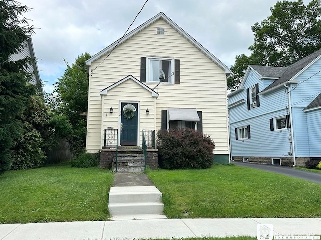 12 Juliet St, Jamestown, NY 14701 - view of front of home with a front lawn