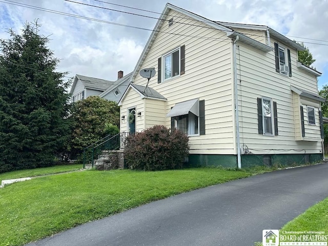 12 Juliet St, Jamestown, NY 14701 - view of property exterior featuring a yard