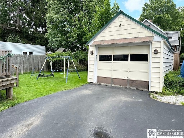 12 Juliet St, Jamestown, NY 14701 - detached garage featuring driveway
