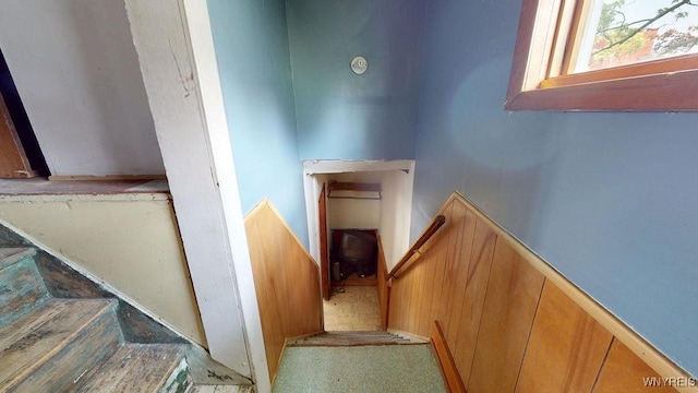 173 Hedley Pl, Buffalo, NY 14208 - view of staircase