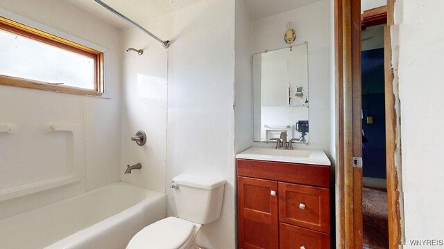 173 Hedley Pl, Buffalo, NY 14208 - bathroom featuring vanity and shower / bathtub combination