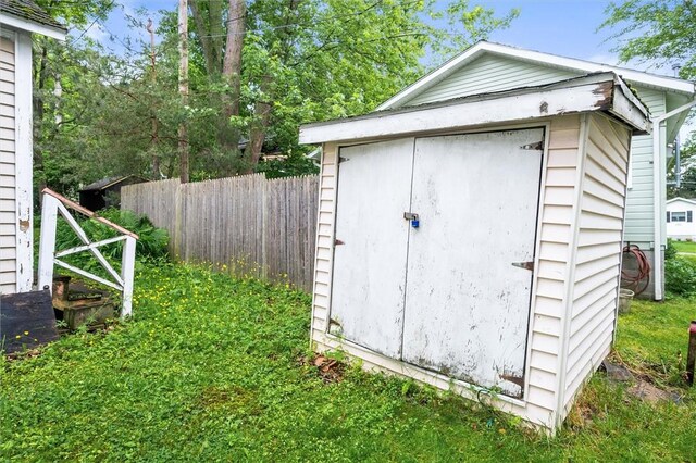 696413 Fillmore Ave, Castile, NY 14549