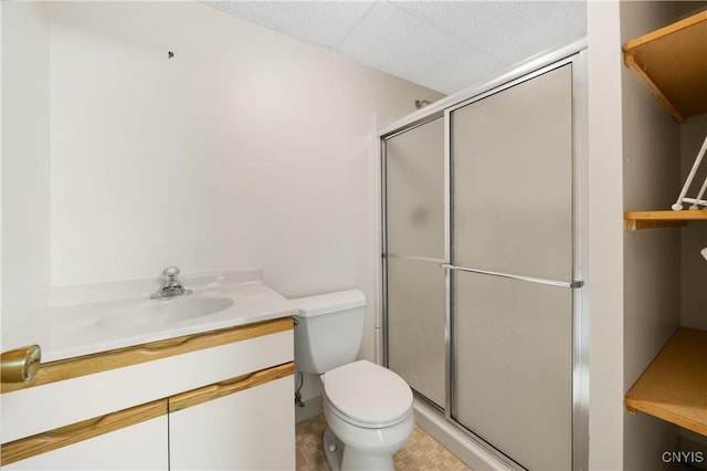 8074 Irish Mist Ln, Manlius, NY 13104 - full bath featuring a shower with shower door and vanity