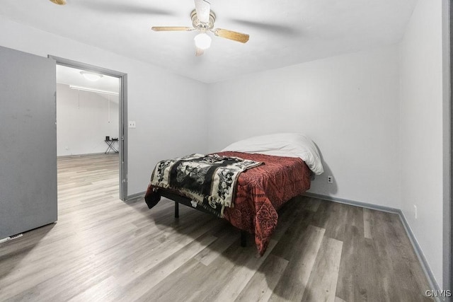 9 Lawrence Ave, New Hartford, NY 13413 - bedroom with wood finished floors and a ceiling fan