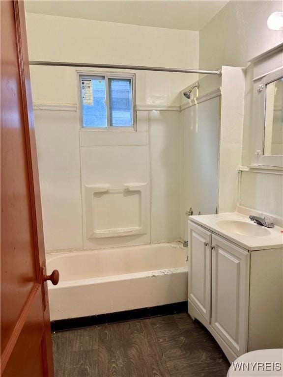 246 Cambridge Ave, Buffalo, NY 14215 - bathroom with vanity and shower / bathtub combination