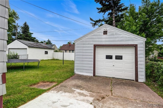357 Hastings Ave, Buffalo, NY 14215 - detached garage with driveway