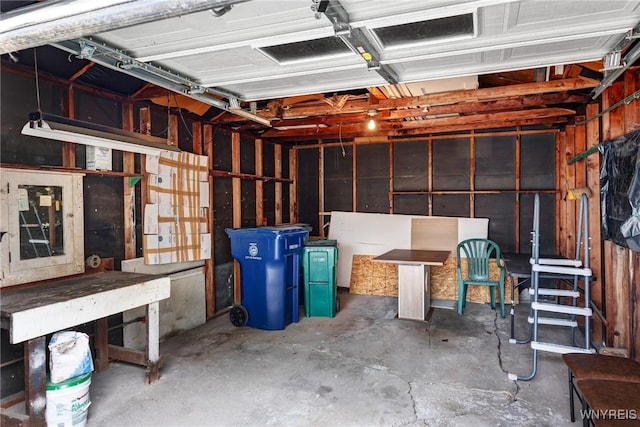 357 Hastings Ave, Buffalo, NY 14215 - view of garage