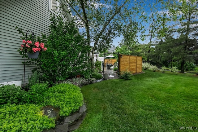 2846 Amsdell Rd, Hamburg, NY 14075 - view of green lawn