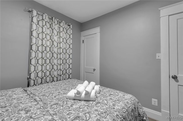 549 15th St, Niagara Falls, NY 14301 - view of bedroom