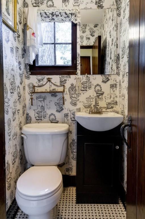 320 Glen Ave, Elmira, NY 14905 - bathroom with vanity and wallpapered walls