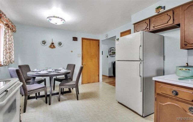 545 15th St, Niagara Falls, NY 14301 - photo 23