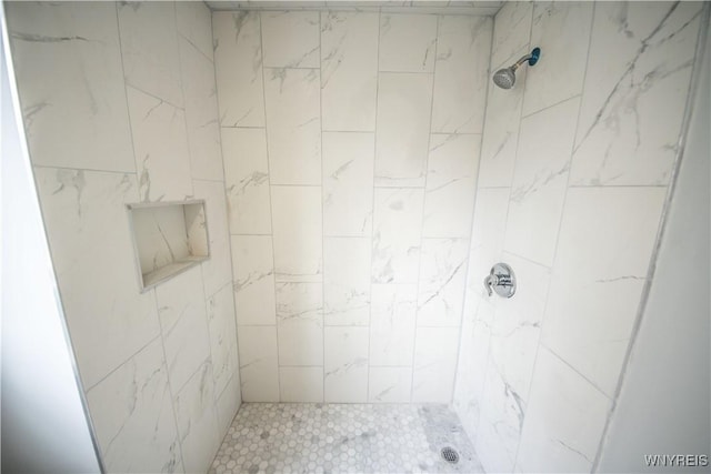 187 Lock St, Lockport-City, NY 14094 - bathroom featuring tiled shower