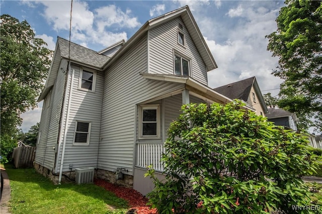 187 Lock St, Lockport-City, NY 14094 - back of house with a lawn