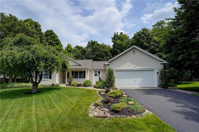 40 Little Glen Rd, Henrietta, NY 14534 - view of front facade featuring driveway, an attached garage, and a front yard