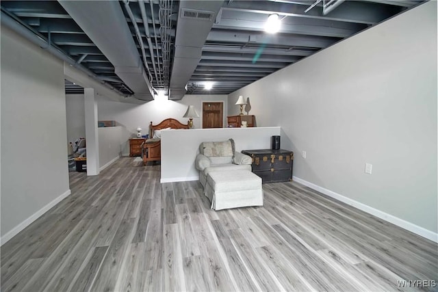 5472 Sycamore Ln, Hamburg, NY 14075 - living area with wood finished floors and baseboards