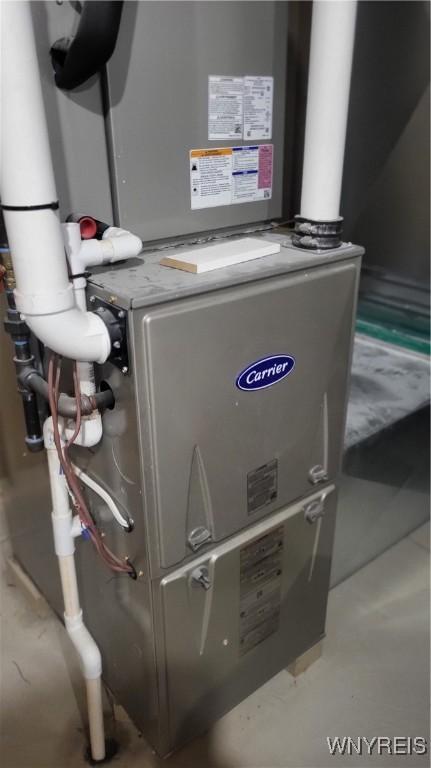 5472 Sycamore Ln, Hamburg, NY 14075 - utility room featuring heating unit