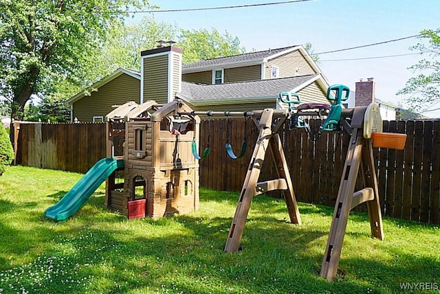 3042 Baseline Rd, Grand Island, NY 14072 - view of play area featuring a fenced backyard