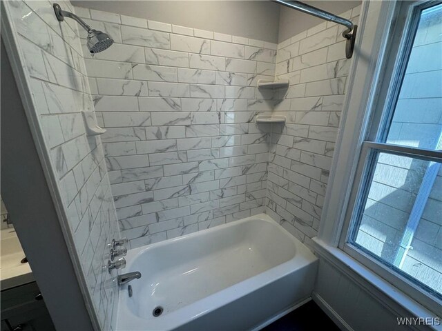 192 Baynes St, Buffalo, NY 14213 - photo 38