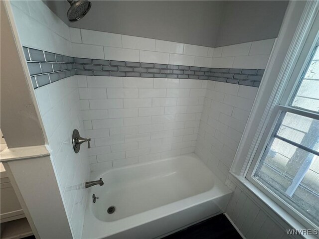 192 Baynes St, Buffalo, NY 14213 - photo 21