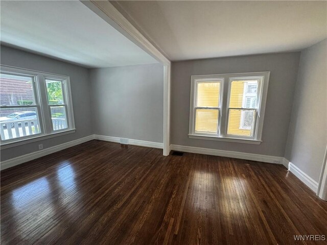 192 Baynes St, Buffalo, NY 14213 - photo 6