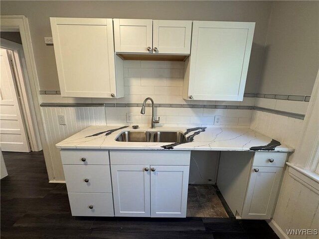 192 Baynes St, Buffalo, NY 14213 - photo 16