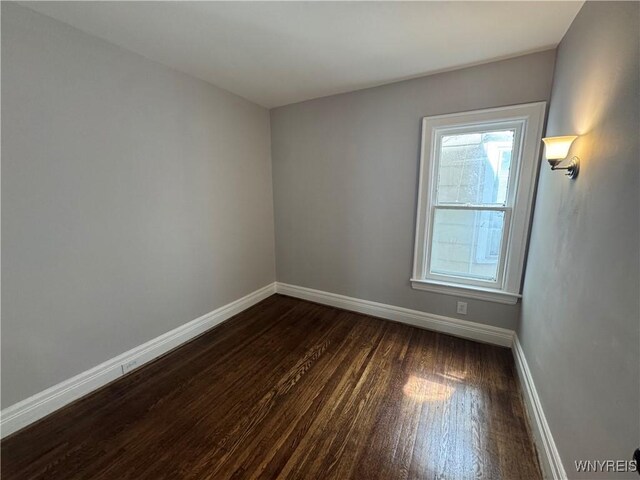192 Baynes St, Buffalo, NY 14213 - photo 18